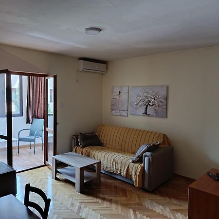 Malo Brdo Lejlighed Podgorica Eksteriør billede